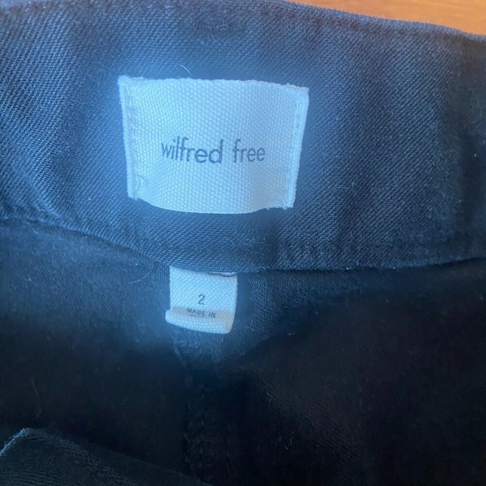 Aritzia Wilfred Free Modern Cargo Pants Black Pockets Straight Leg Sz 2 - Picture 4 of 6